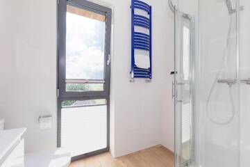 Фото номера Дом для отпуска Комплексы для отдыха с коттеджами/бунгало Holiday House Zefir by Renters г. Колчево 8