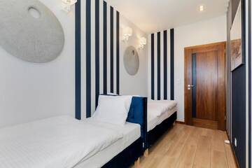 Фото номера Дом для отпуска Комплексы для отдыха с коттеджами/бунгало Holiday House Zefir by Renters г. Колчево 11